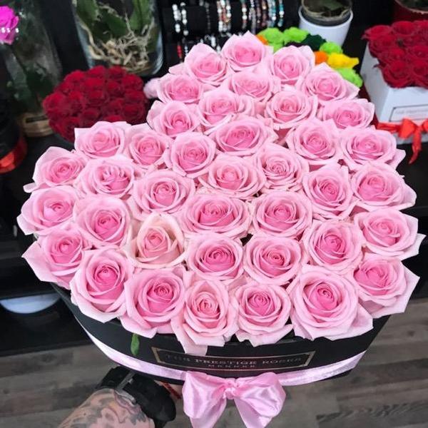 50 Rosas en Caja Corazn 